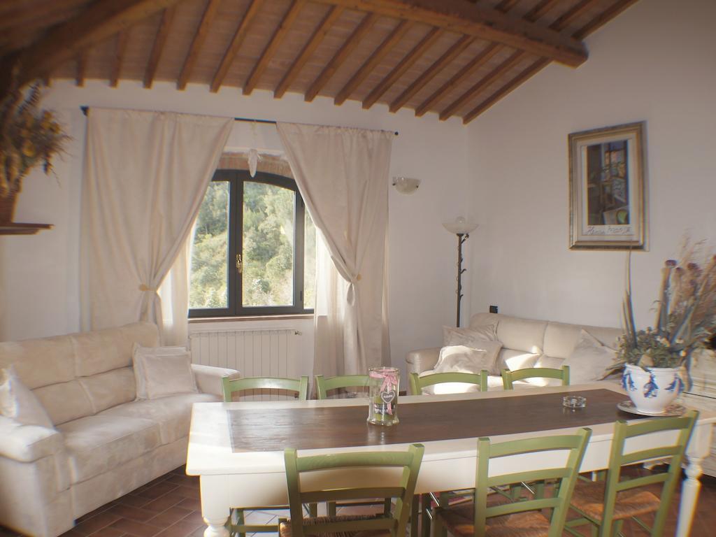 Il Casolare Val Di Mare Apartment Riparbella Exterior photo